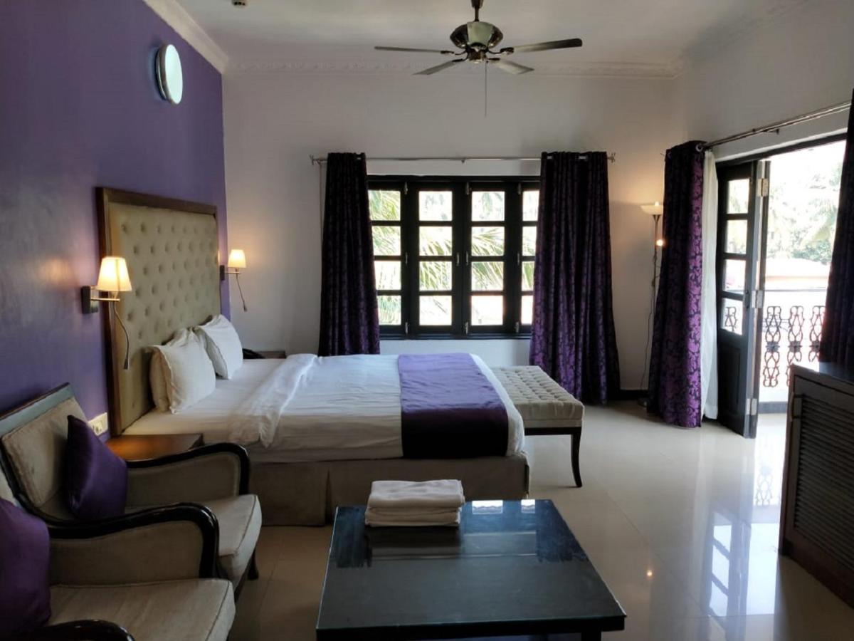 Silver Sands Hideaway Hotel Candolim Exterior photo